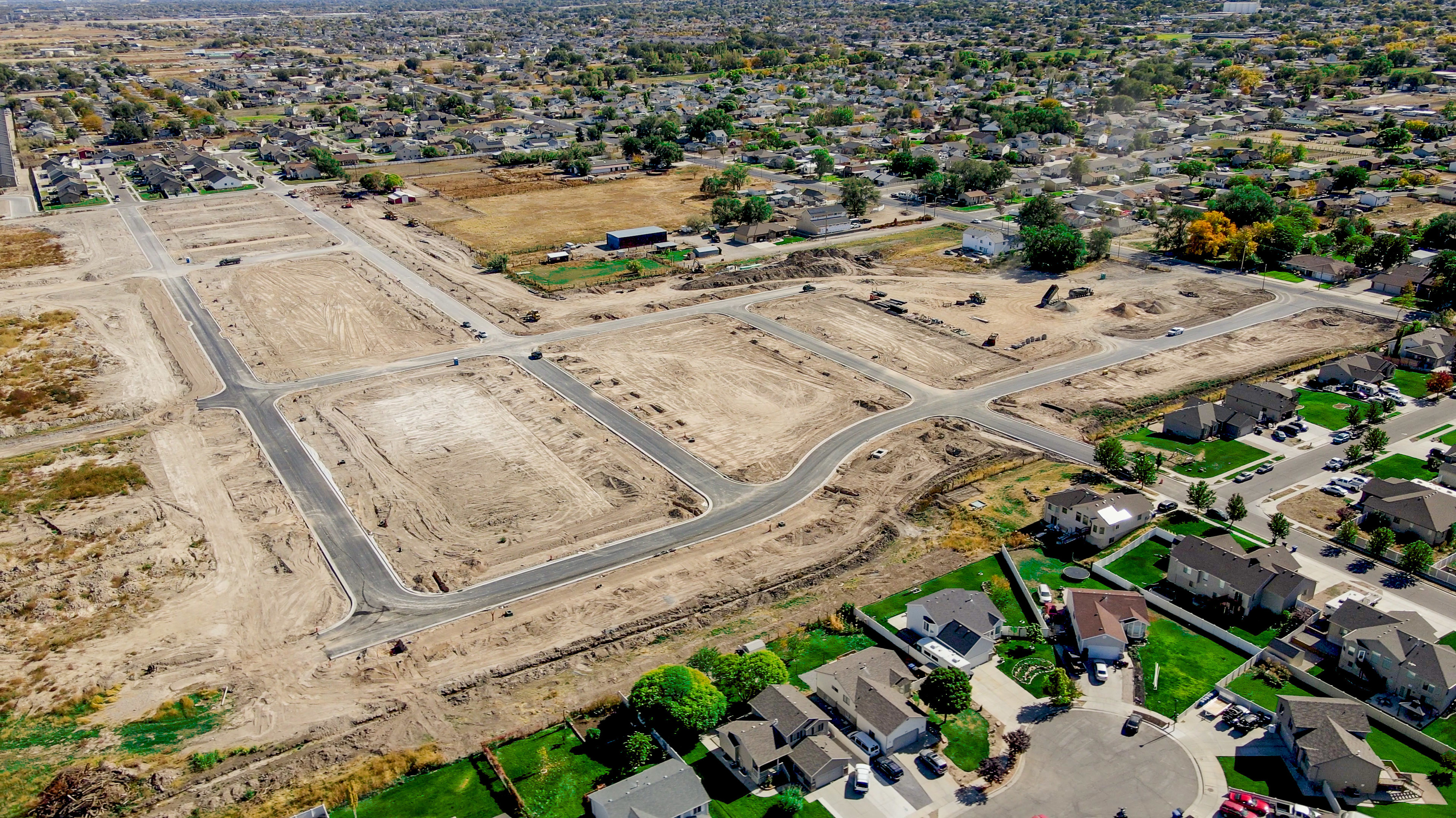 New Release Gablers Grove in Magna