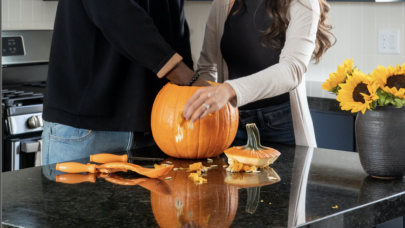 Bring Fall To Your Home With These DIY Seasonal Centerpieces
