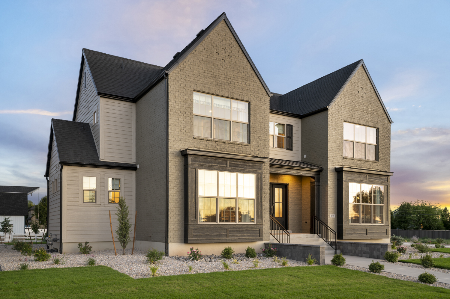 Modal Home