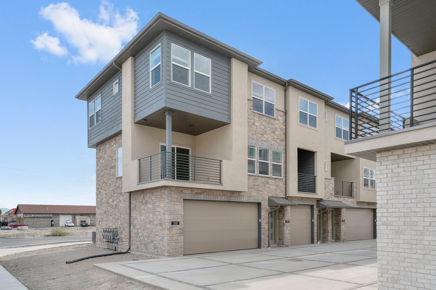 Modal Home