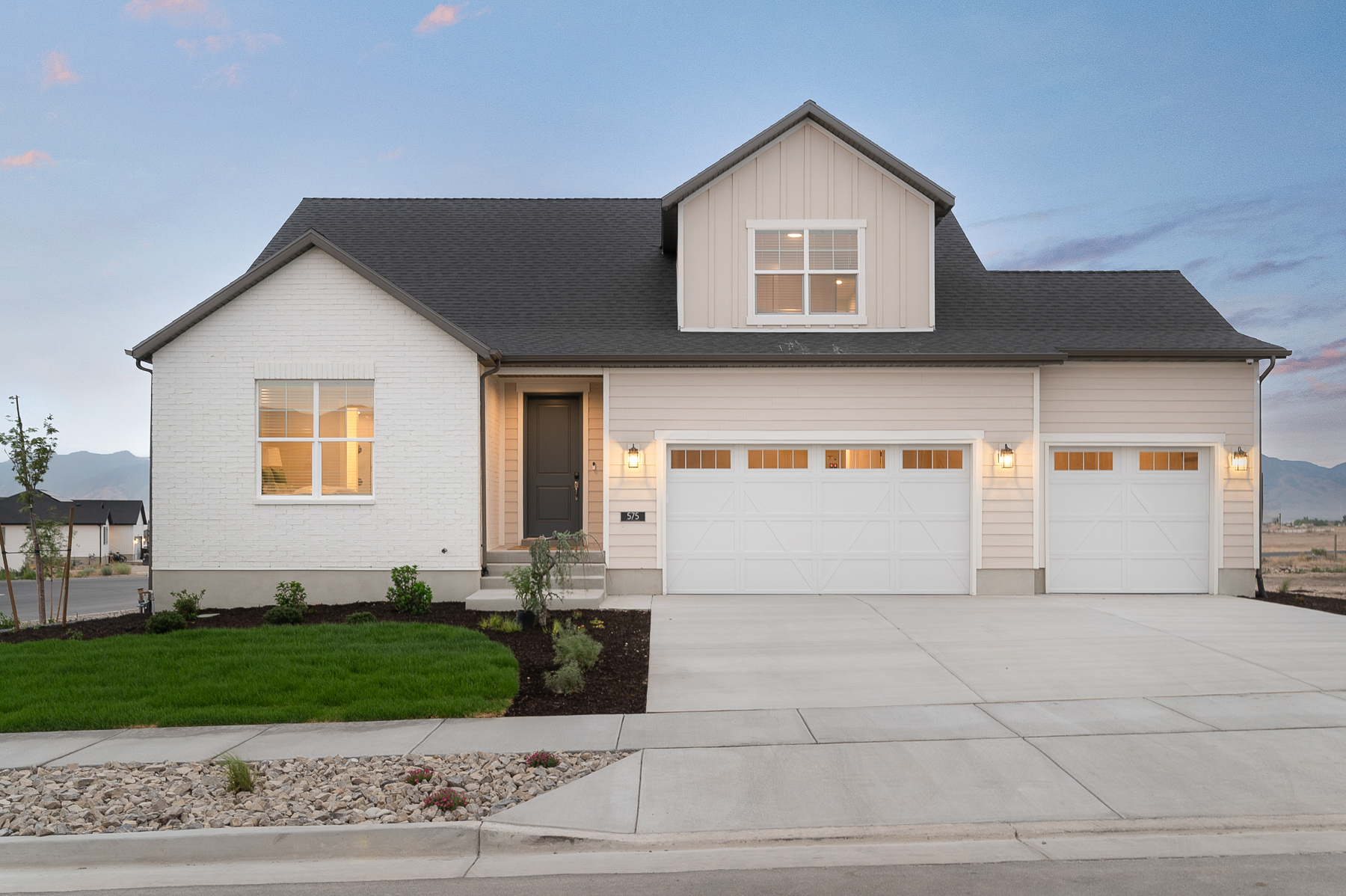 Modal Home