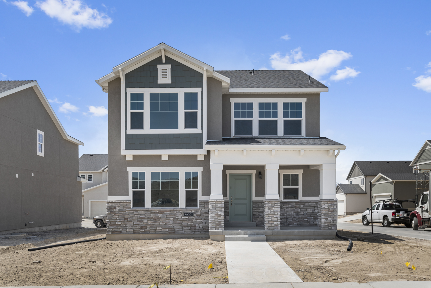 Overland Cottages Village 2111, UC, 