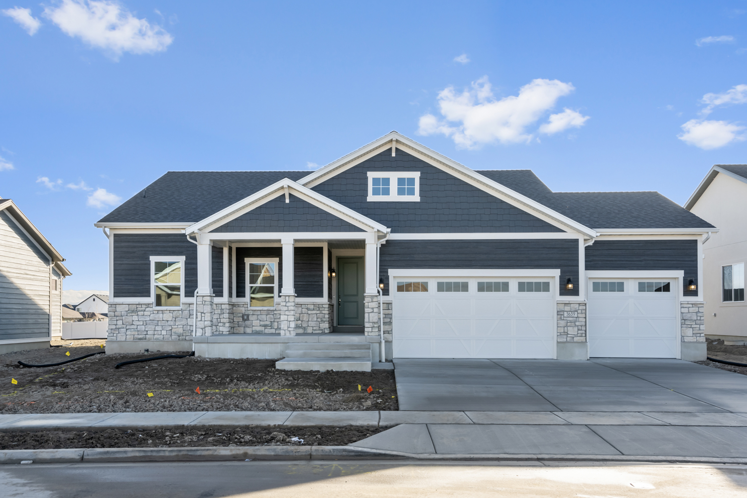 Holbrook Place Collection917, UC, 