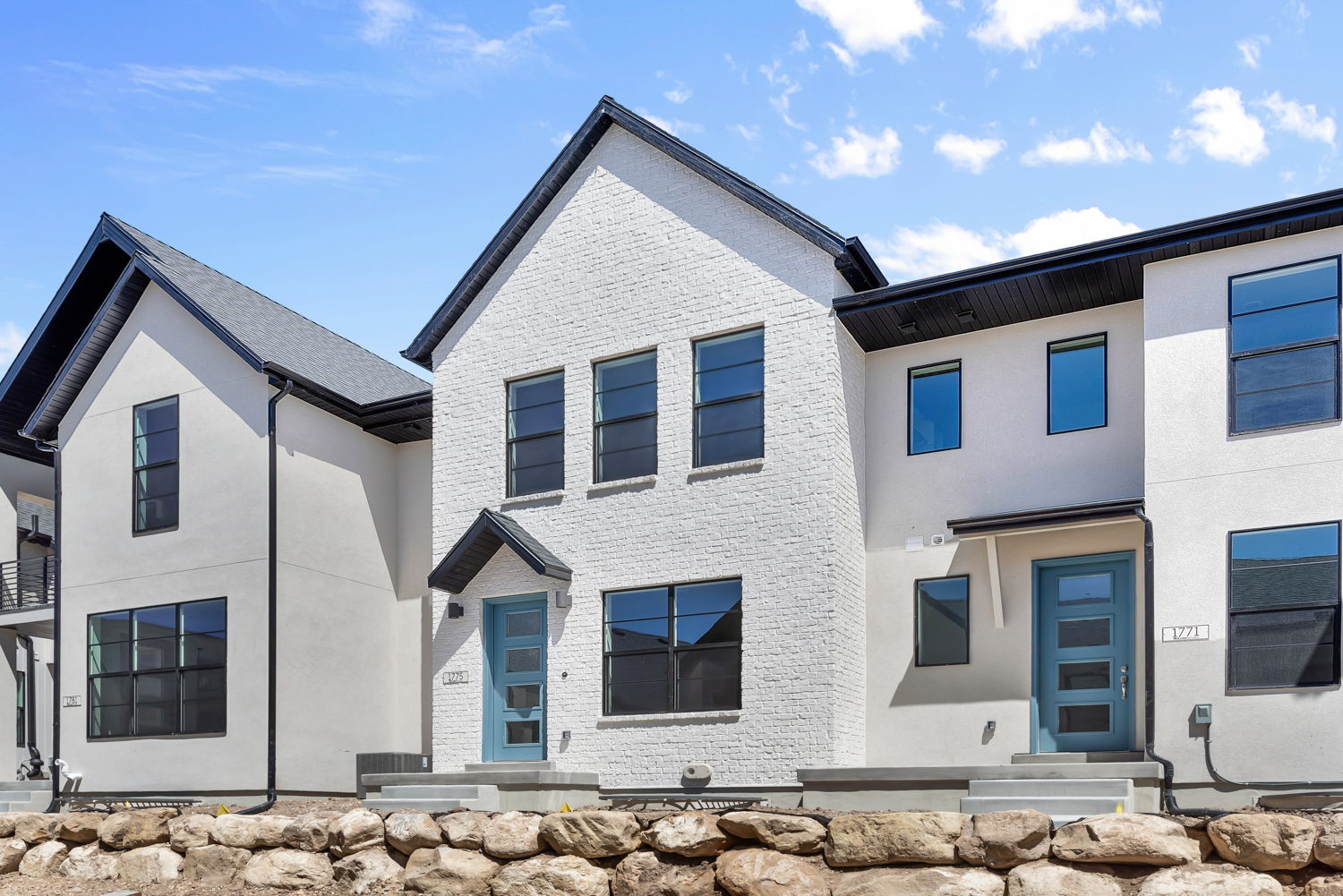Coyote Ridge Townhomes430, WST, 