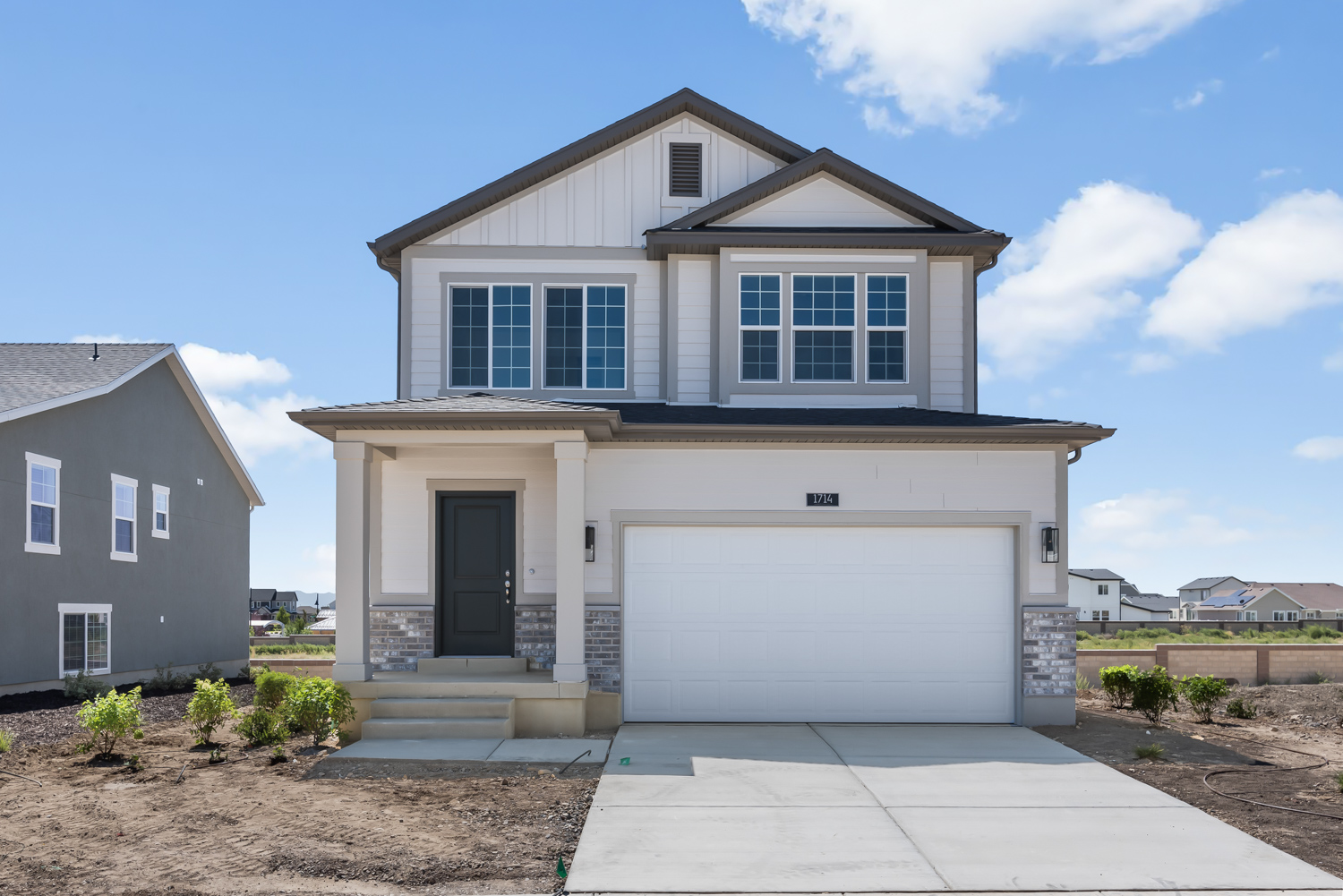 Overland Cottages Village 2208, UC, 