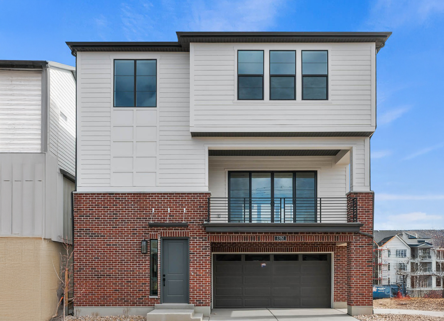 Holbrook Place E Villas636, UC, 