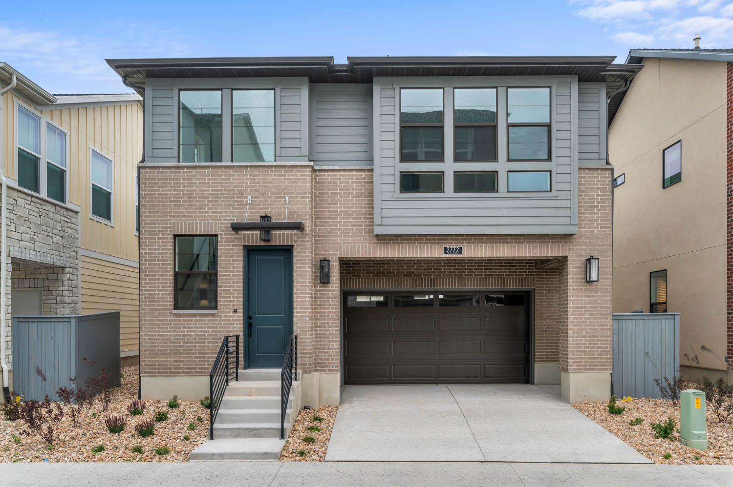 Holbrook Place E Villas633, UC, 