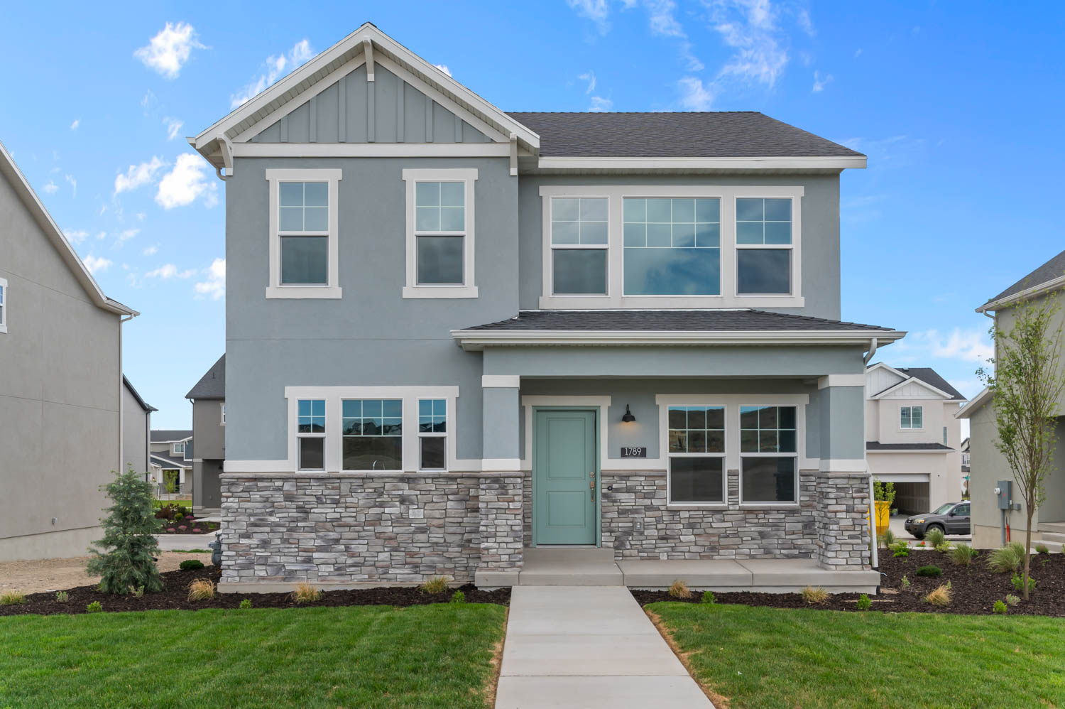 Overland Cottages Village 2290, UC, 