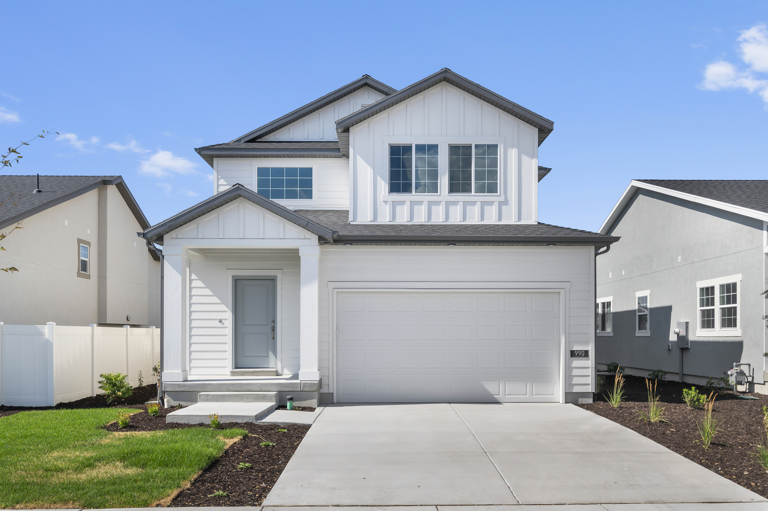858 W Regatta Ln, Stansbury Park, UT