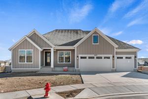 Ivory Homes home at 8687 S Rock Lake Ct