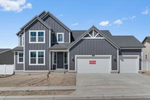 Ivory Homes home at 6759 N Desert Creek